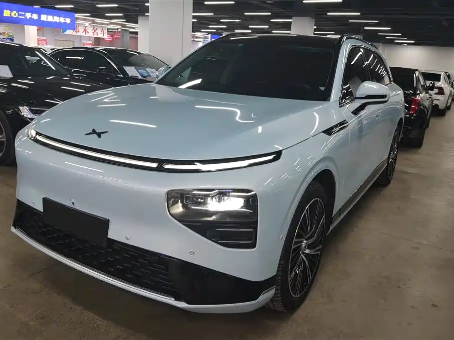 Xpeng G9 2022 650 Performance Edition Max