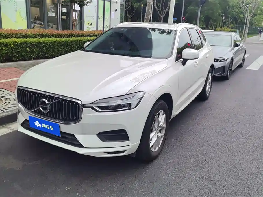 Volvo XC60 2019 T5 4WD Smart Leisure Edition China V