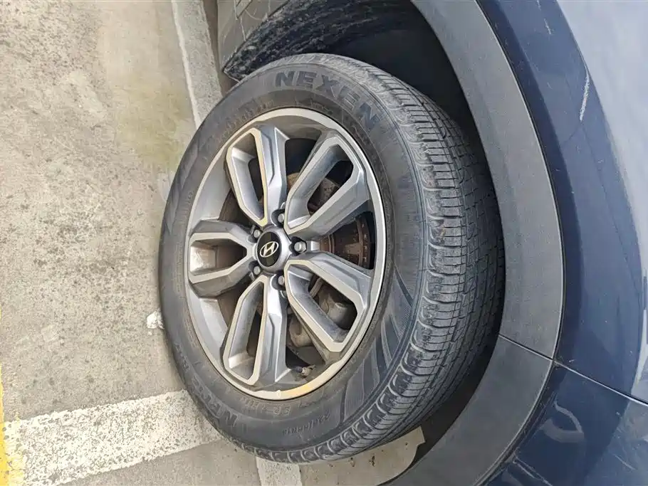 Hyundai BAIC Hyundai ix35 ix35 2020 2.0L AT Enjoy