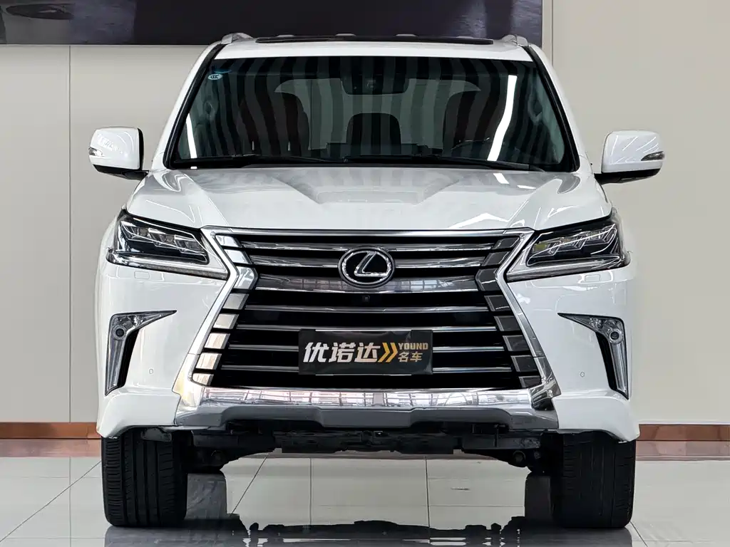 Lexus LX 2016 570 Luxury