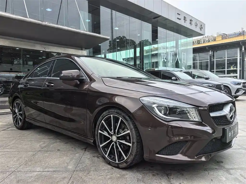 Mercedes-Benz CLA 2016 CLA 200 Fashion