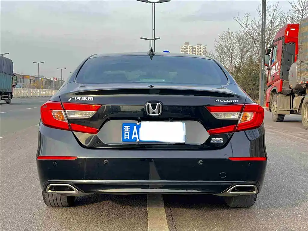 Honda Accord 2018 260TURBO Elite V