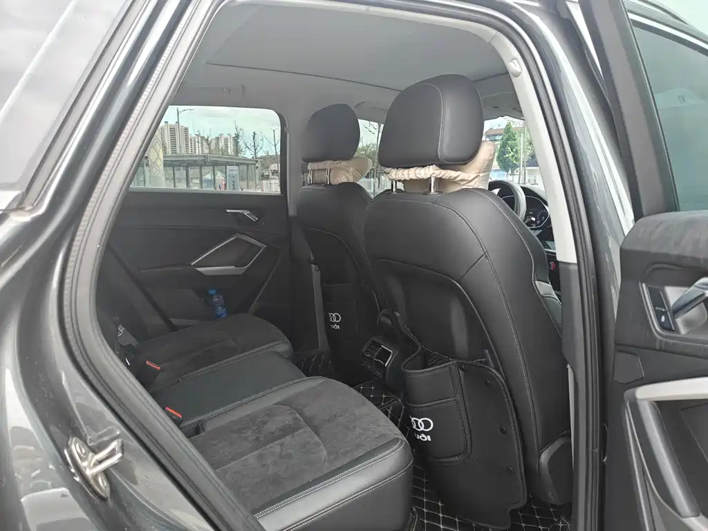 Audi Q3 2021 35 TFSI