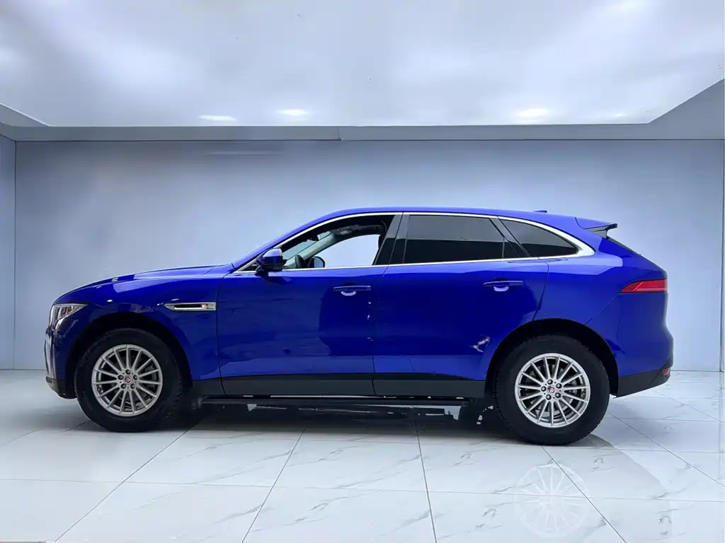 Jaguar F-Pace 2018 2.0T Premium