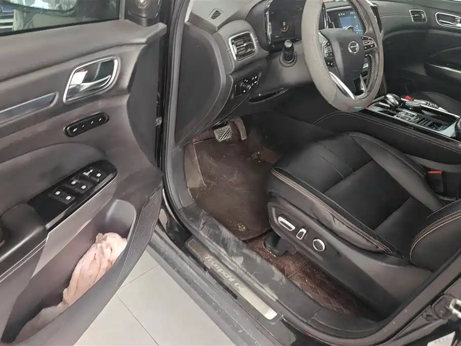 GAC GS8 2020 390T Luxury ( мест)