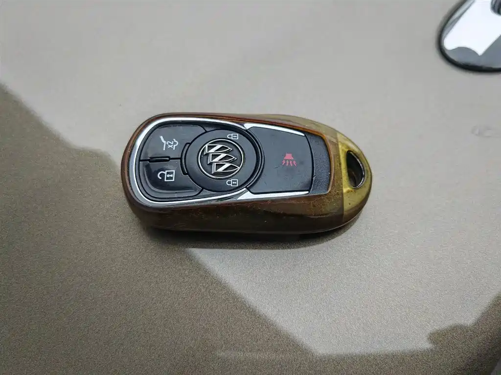 Buick Envision Plus — фотографии объявления, Фото 19