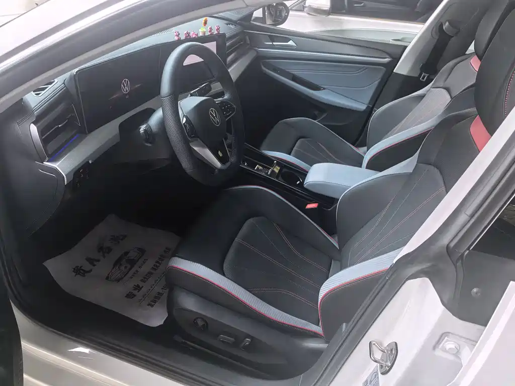 Volkswagen Lamando — миниатюра 10