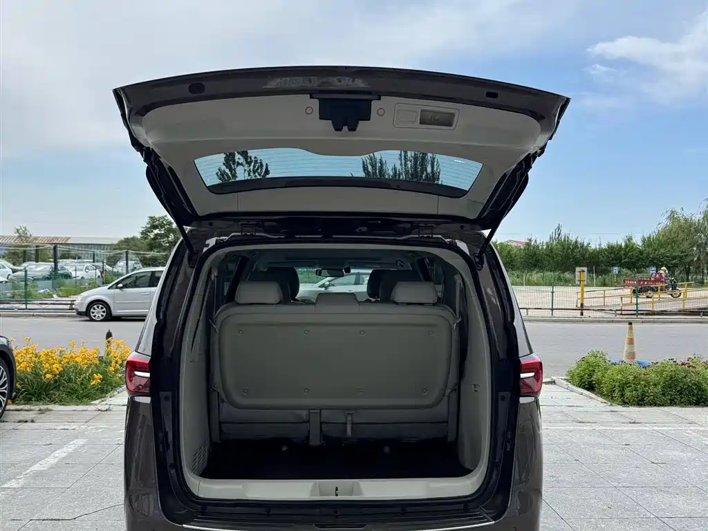 Buick GL8 2023 Comfort