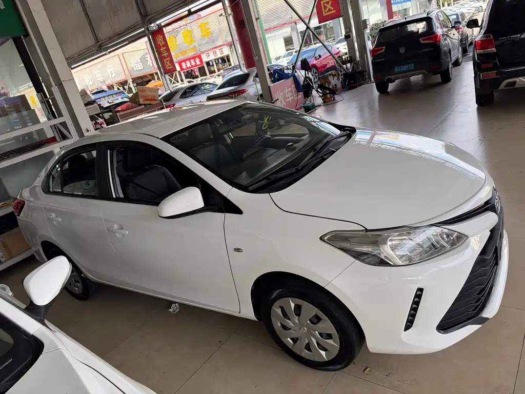 Toyota Vios — миниатюра 6