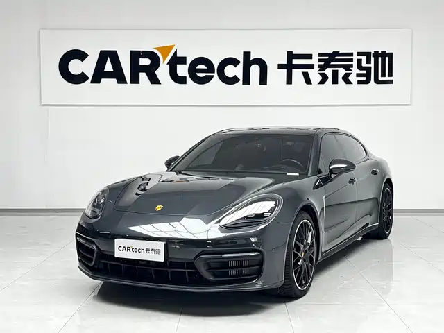 PORSCHE PANAMERA 2023