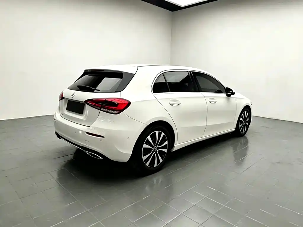 Mercedes-Benz A-Class (Import) — миниатюра 7