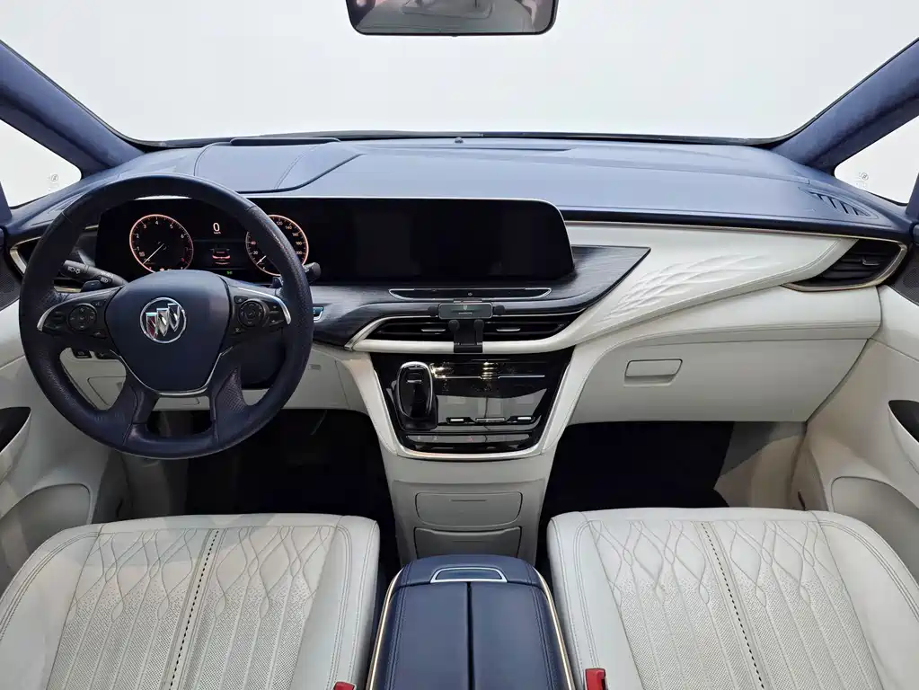 Buick GL8 — миниатюра 28