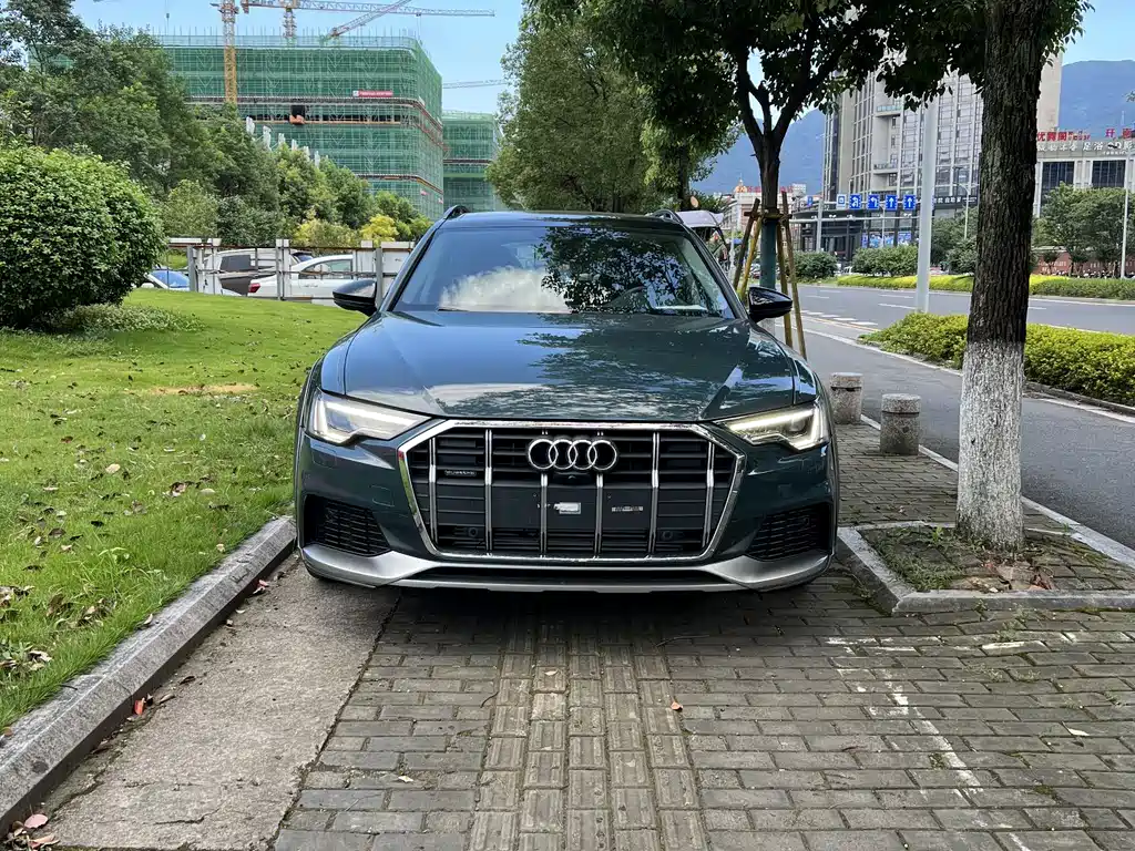 Audi A6 2022 allroad quattro 55 TFSI Premium