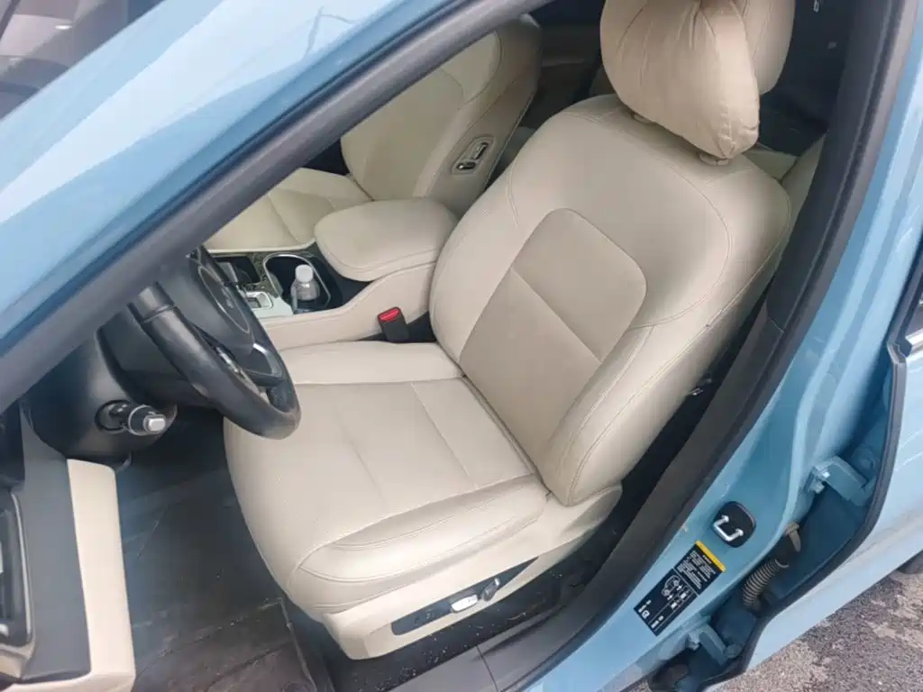 Li Auto Li ONE — миниатюра 15