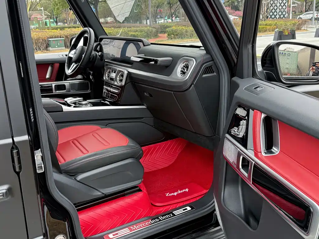 MERCEDES-BENZ G CLASS