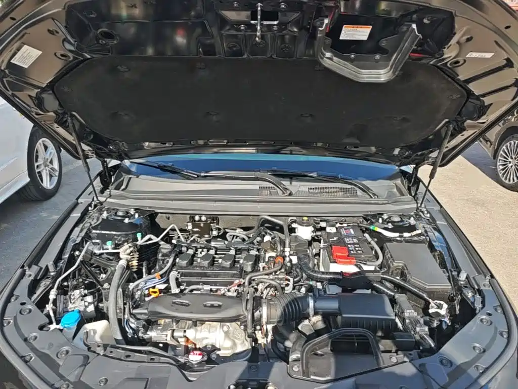 Honda Accord — миниатюра 20