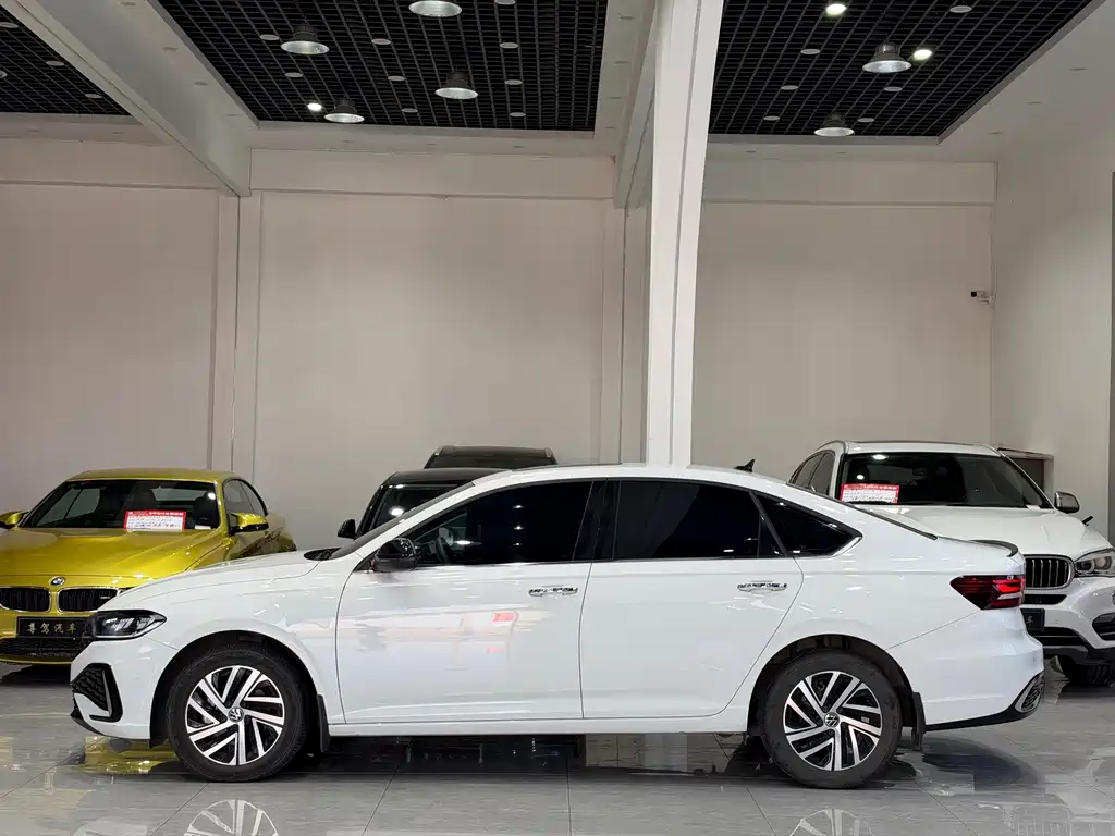 Volkswagen Lavida — миниатюра 14