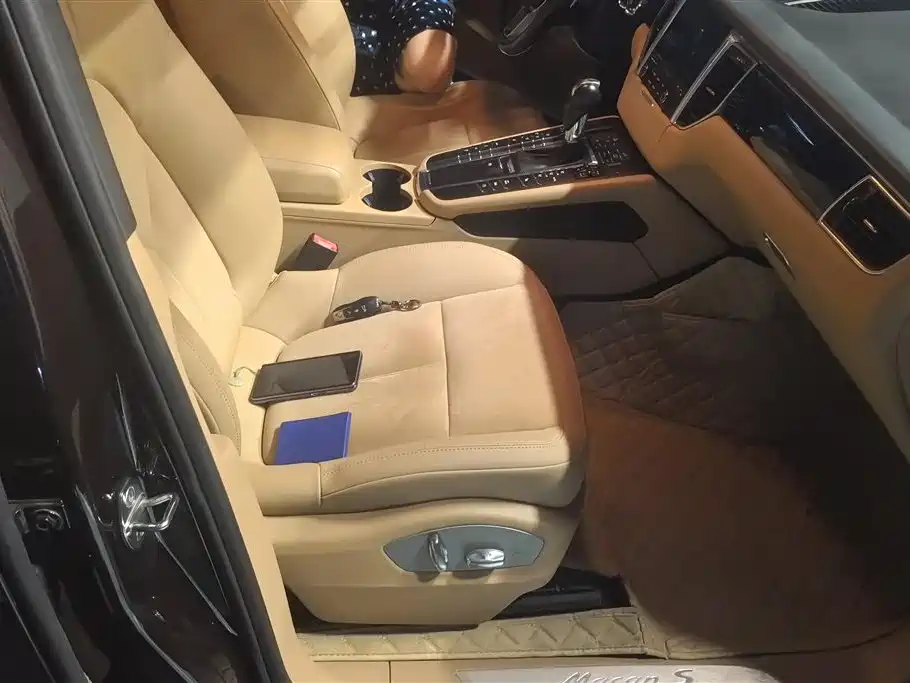 Porsche Macan 2017 Macan S 3.0T
