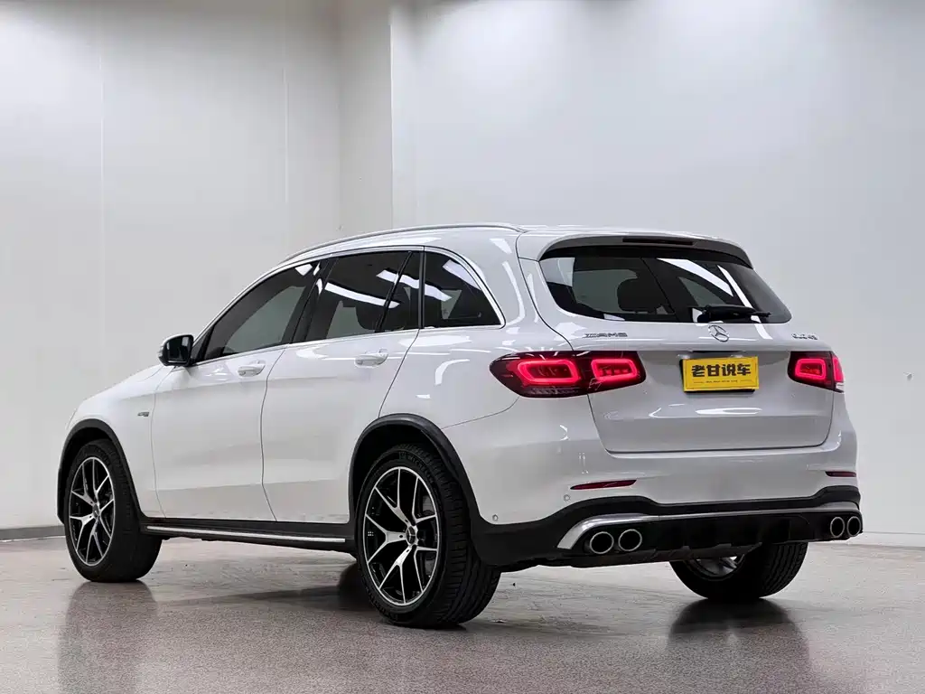 MERCEDES-BENZ GLC AMG