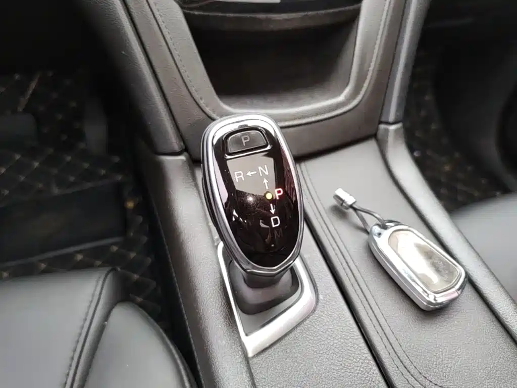 Cadillac XT5 — миниатюра 14