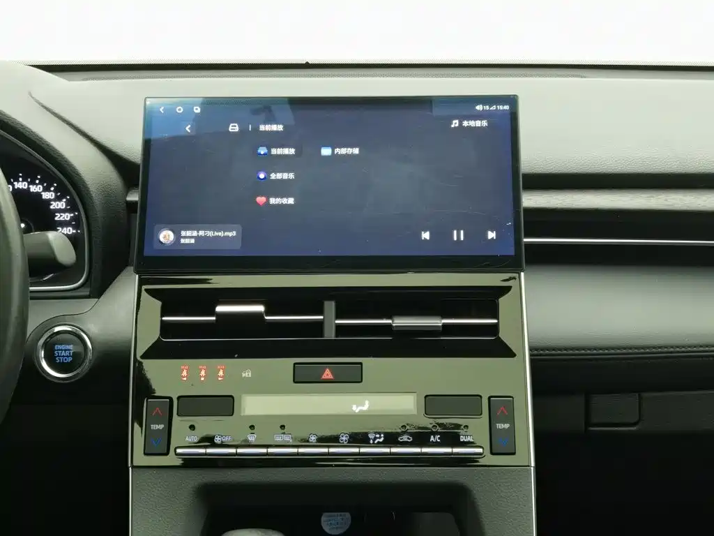 Toyota Avalon — миниатюра 12