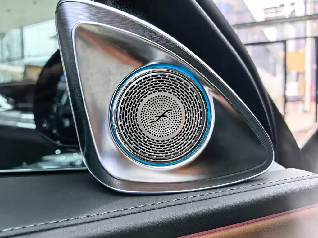 Mercedes-Benz E-Class E 2025 E 300 L Fashion