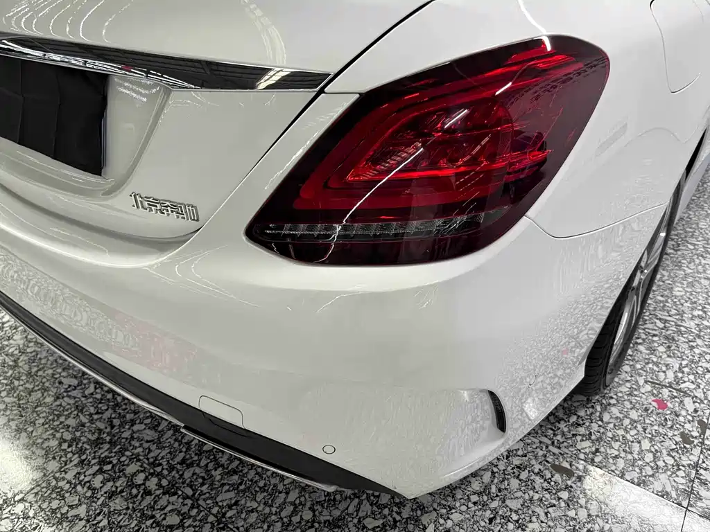 Mercedes-Benz C-Class — миниатюра 19