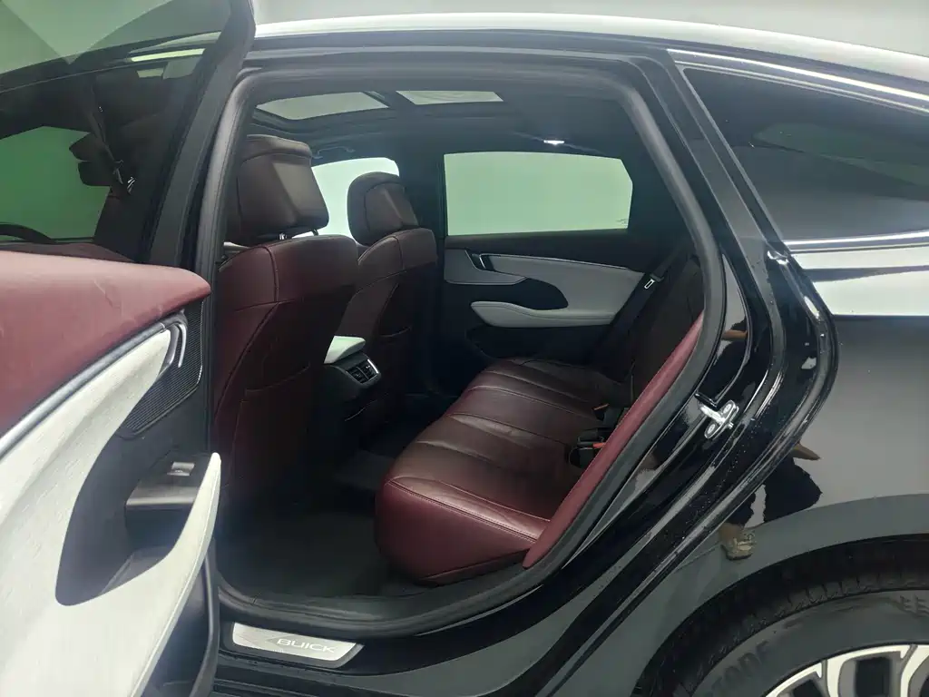 Buick LaCrosse — миниатюра 16