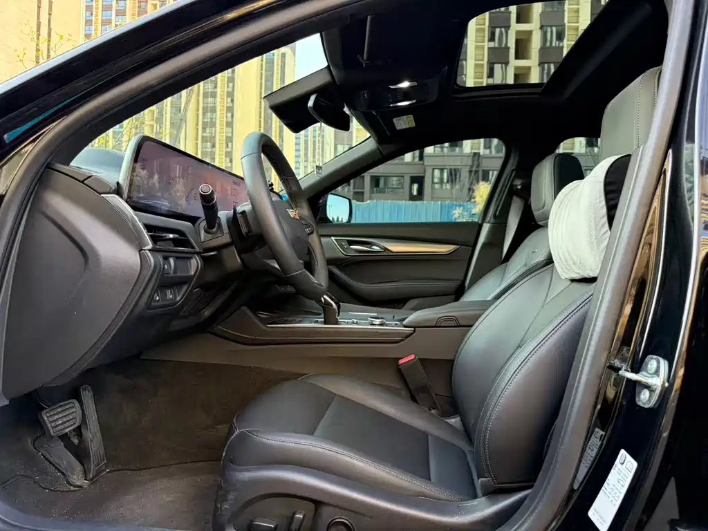 Cadillac CT5 2025 28T Sport