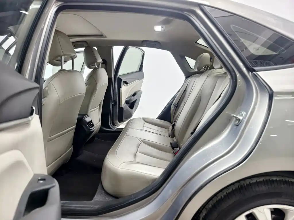 Buick Excelle — миниатюра 13