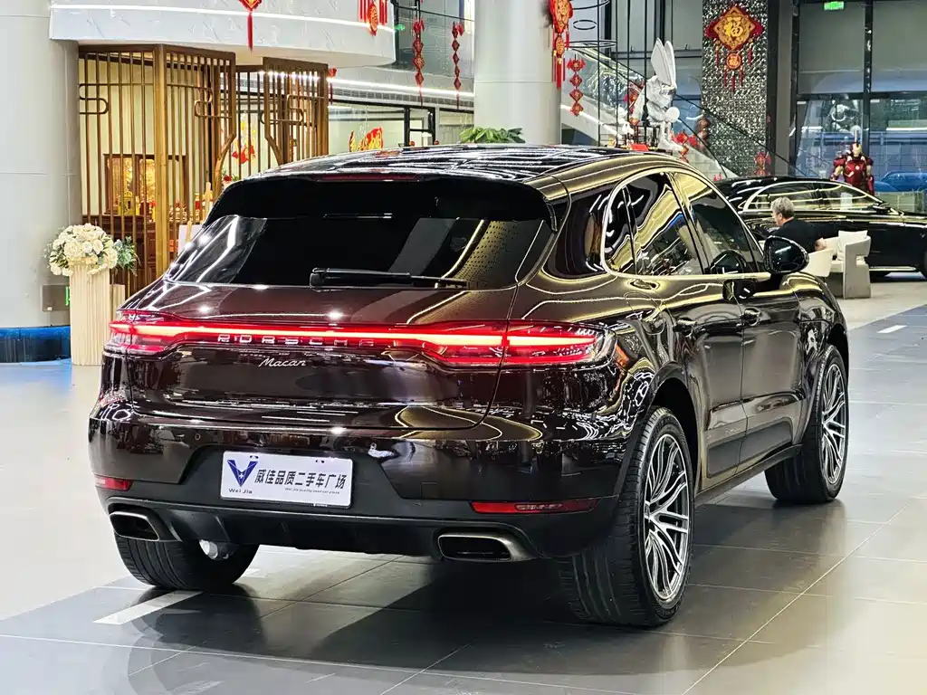 Porsche Macan — миниатюра 9