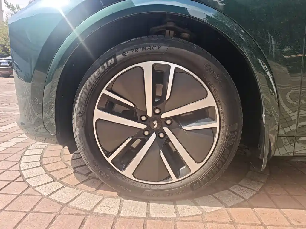 Li Auto Li L7 — миниатюра 10