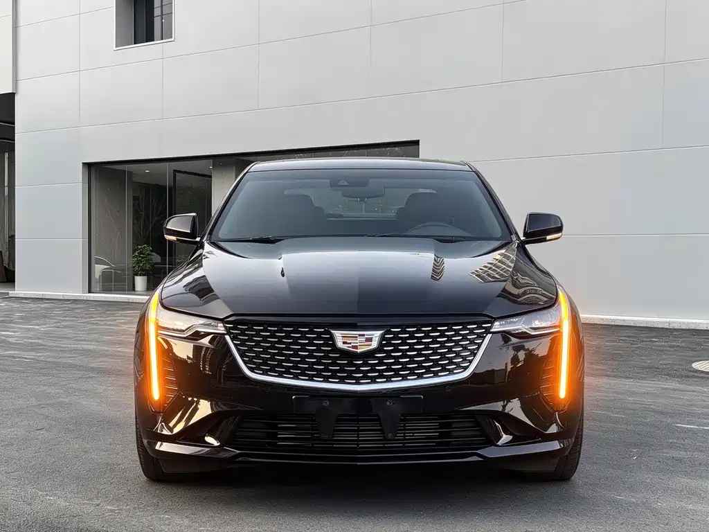 Cadillac CT4 — миниатюра 2