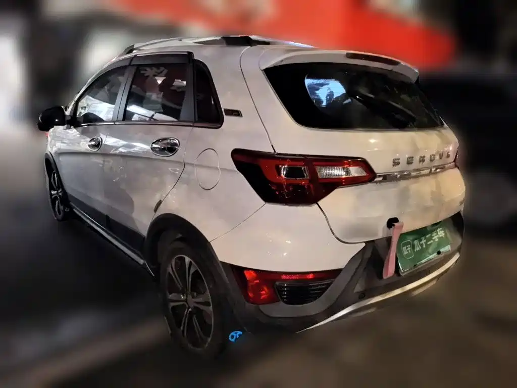 BAIC Senova X25 — миниатюра 4