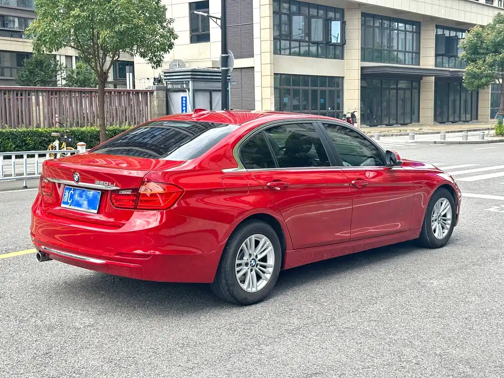 BMW 3 Series — миниатюра 19