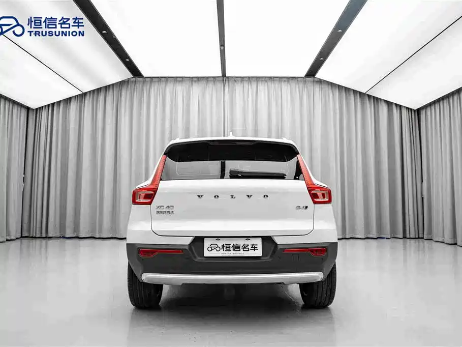 Volvo XC40 — миниатюра 6
