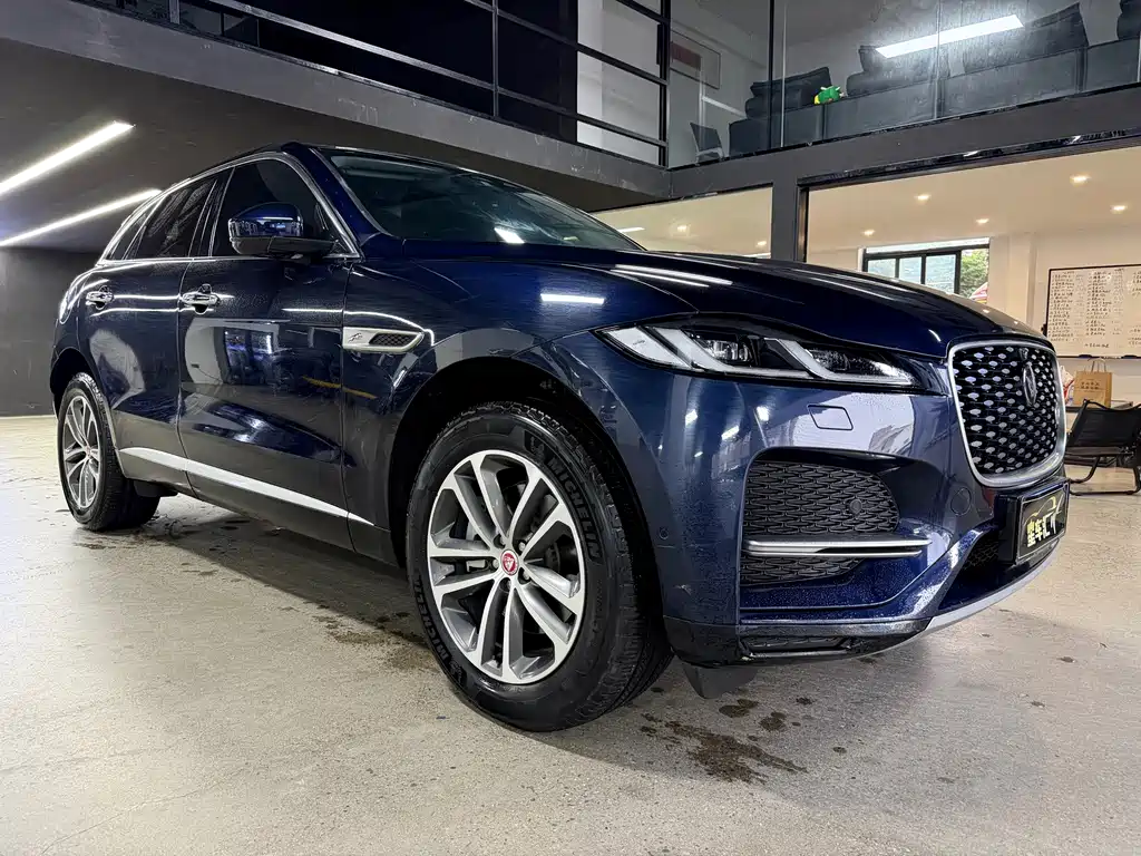 Jaguar F-PACE — миниатюра 3