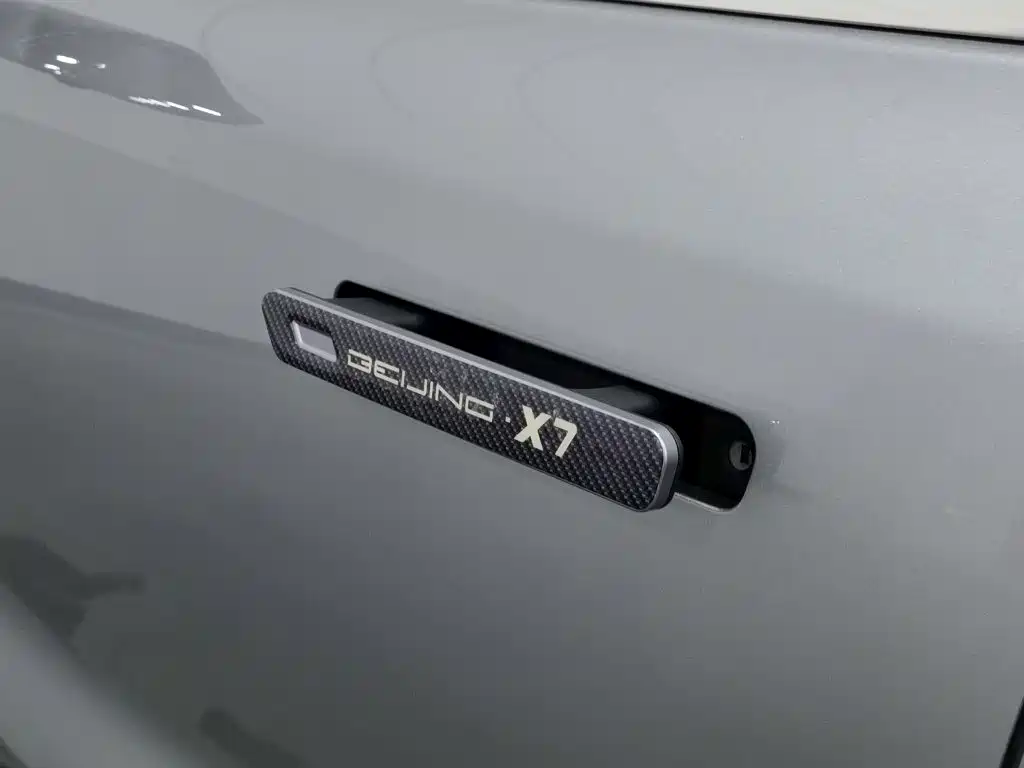 BAIC X7 — миниатюра 18
