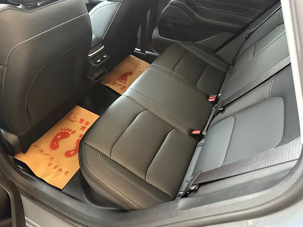 Geely Emgrand — миниатюра 4