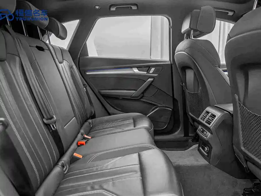 Audi Q5L — миниатюра 16