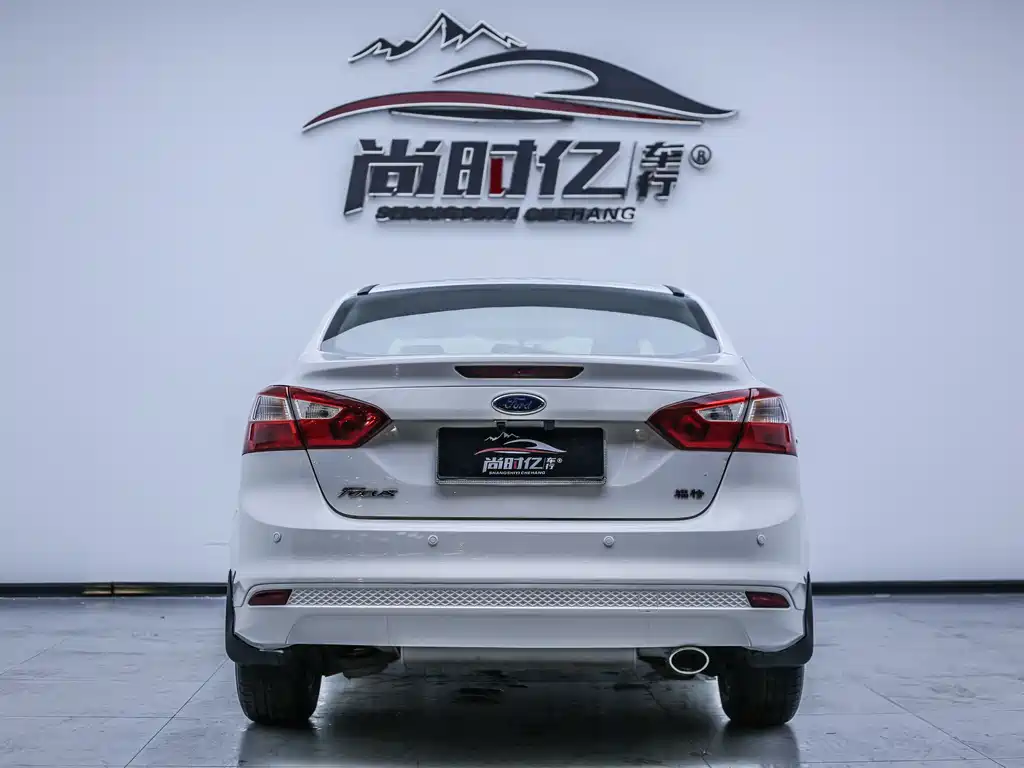 Ford Focus 2012 1.6L AT Comfort