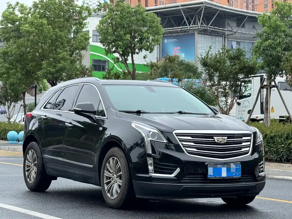 Cadillac XT5 — миниатюра 3