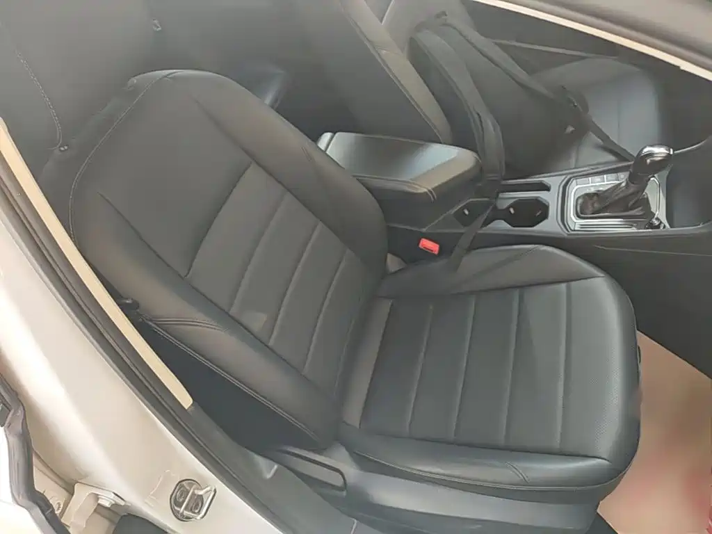 Volkswagen Lavida — миниатюра 25