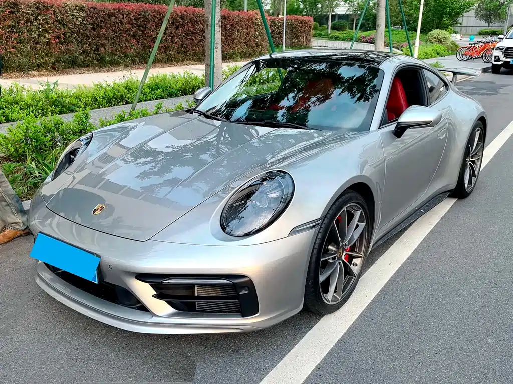 Porsche 911 2021