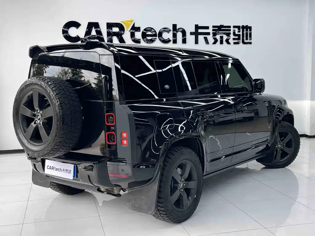 Land Rover Defender — миниатюра 3