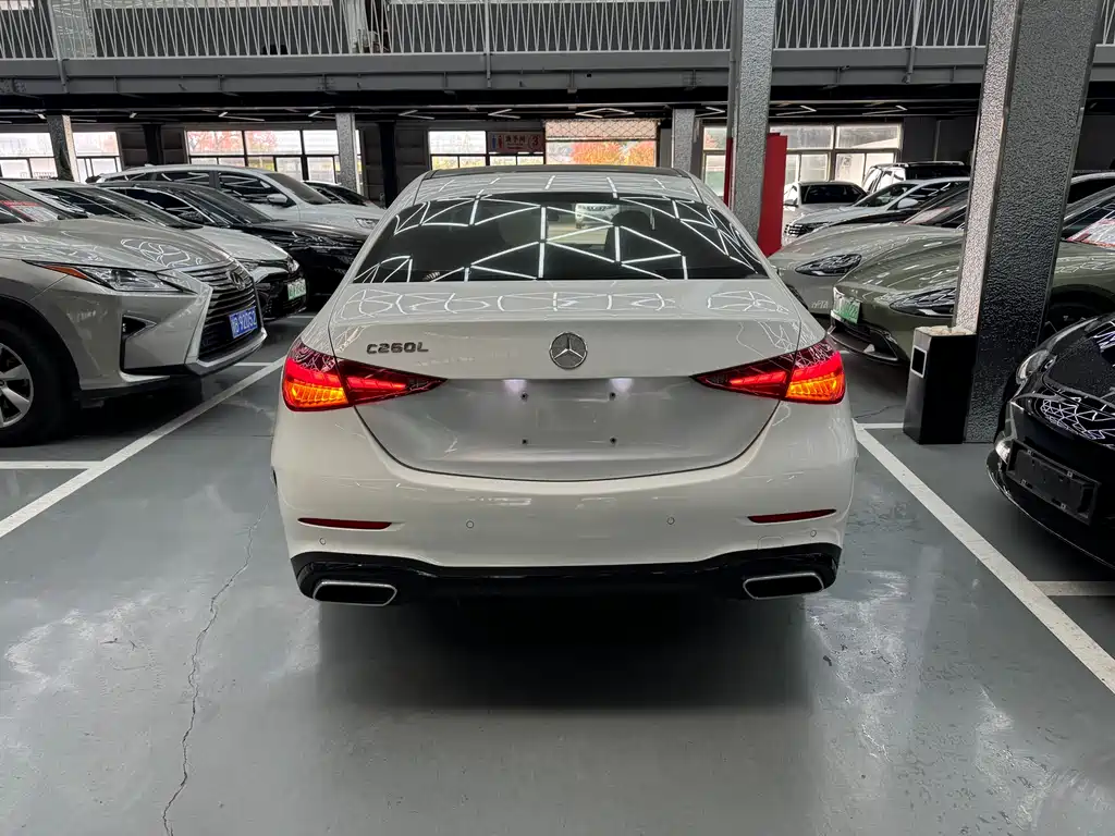 MERCEDES-BENZ C CLASS