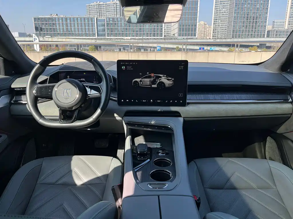 ZEEKR EXTREME KRYPTON 001