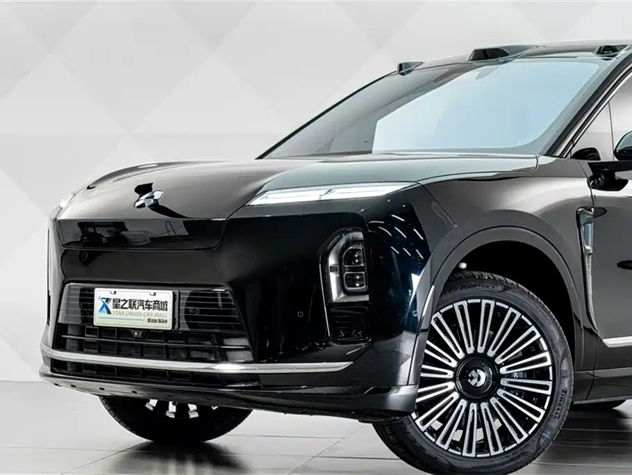 NIO ES8 2026 мест Executive Luxury