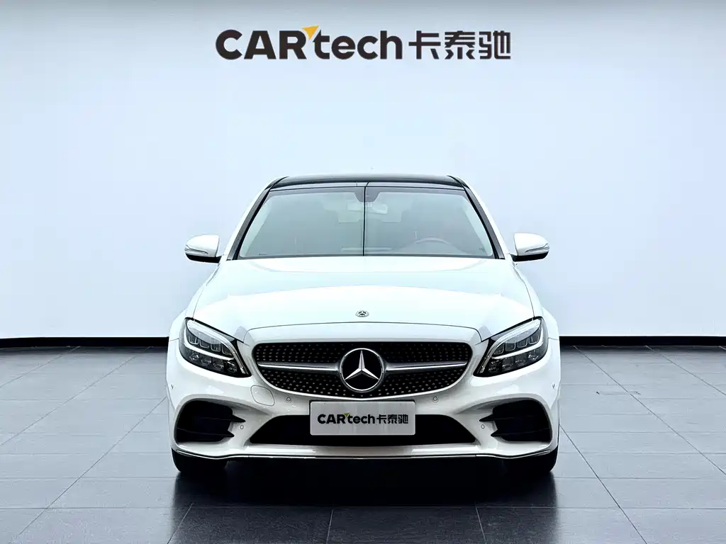 Mercedes-Benz C-Class — миниатюра 2