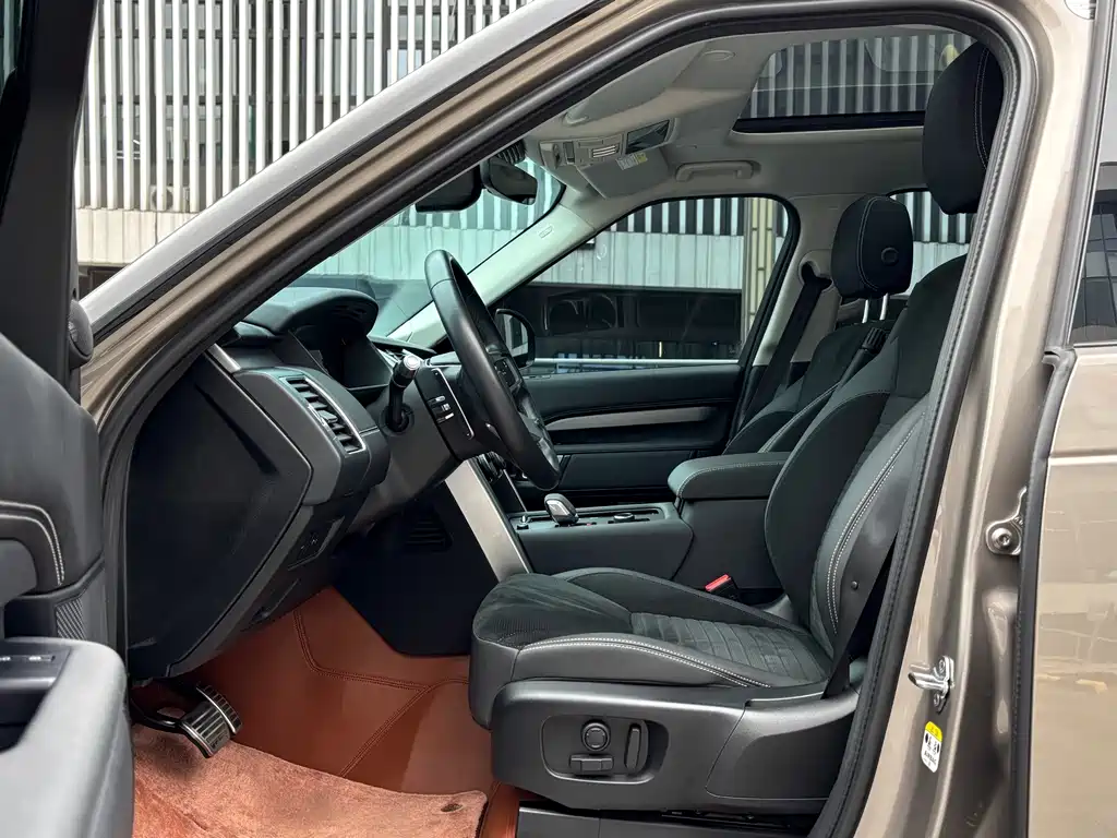 Land Rover Discovery — миниатюра 9